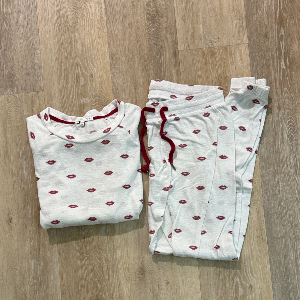 PJ Salvage Pajama Set with Red Lips Design